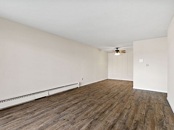 5th image of 222 Wentworth Ave W #310