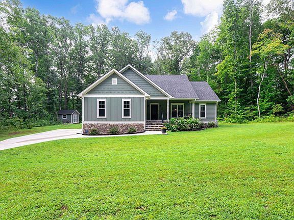 2nd image of 82 Golf Villa Dr