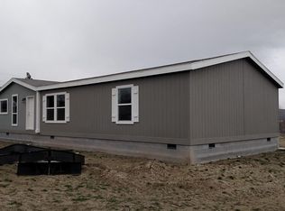 30 Anderson Rd, Selah, WA 98942