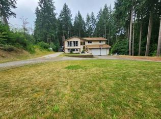2080 SE Van Skiver Rd, Pt Orchard, WA 98367