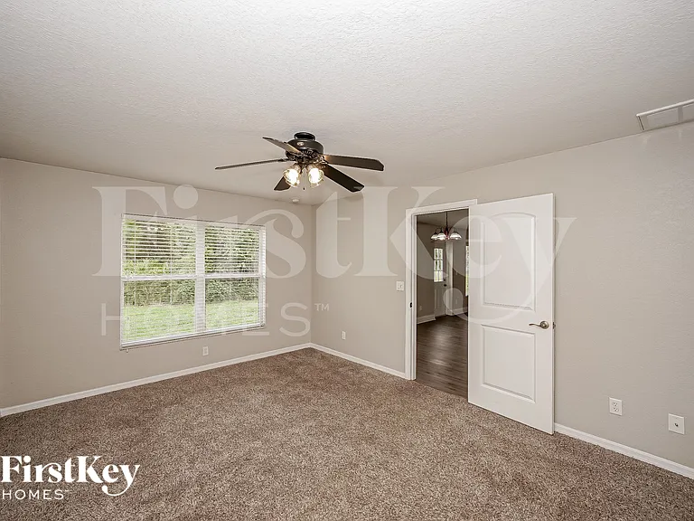 2943 Belleville Ter — Photo 12