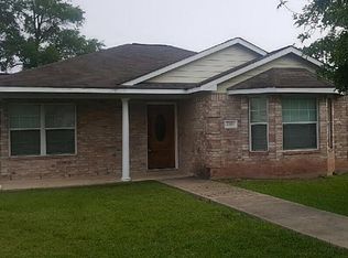 2301 Shady Tree Ln, Conroe, TX 77301