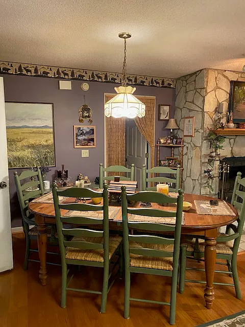 2 bed, 1.5 bath, 1140 sqft, $1,700 — Photo 2