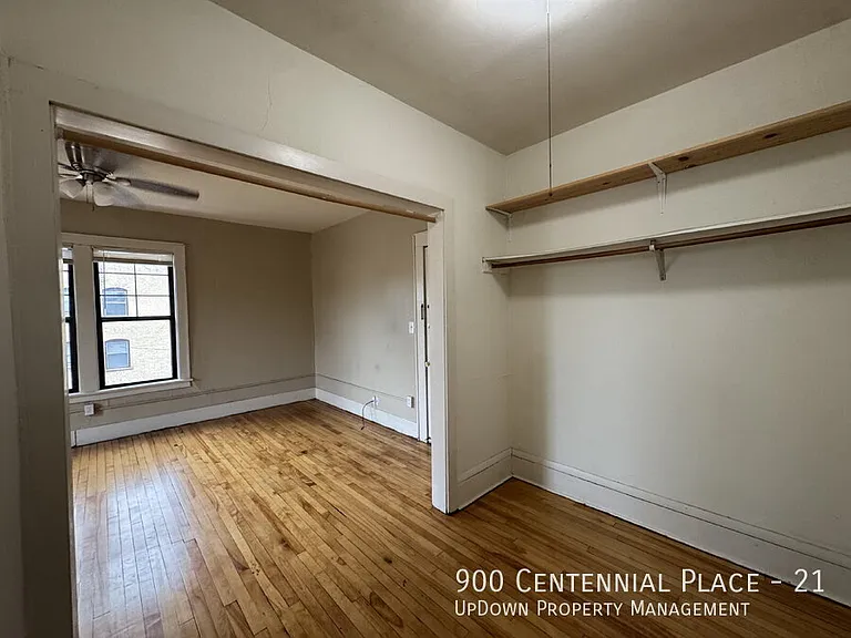 900 Centennial Pl #21 — Photo 11