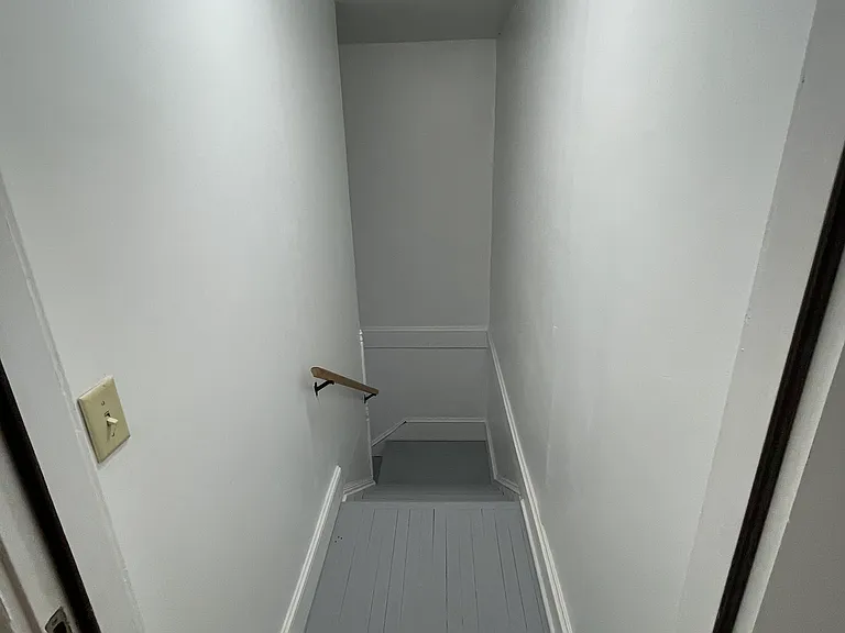 142 S Brooklyn Ave — Photo 11