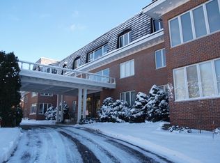 6105 Eden Prairie Rd APT 17, Minneapolis, MN 55436