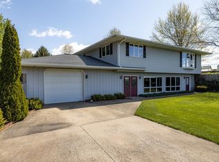 15785 State Highway 92, Walnut, IL 61376