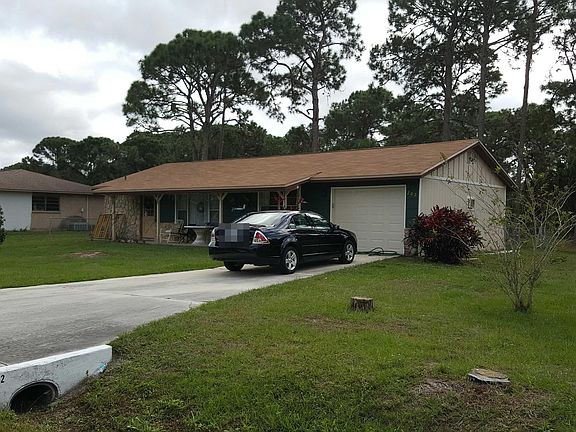 4th image of 202 Pineglen Ct