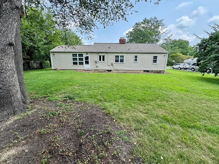 416 Townsend Rd — Photo 21