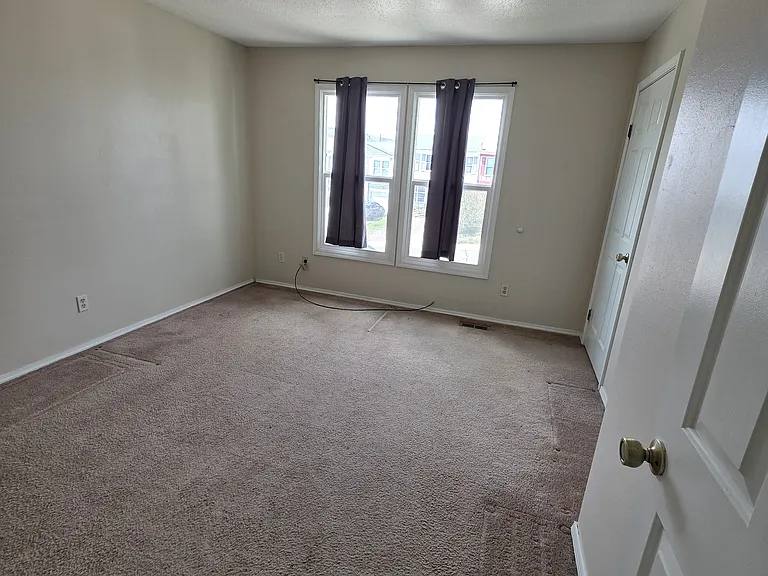 2022 Kennedy Ave — Photo 8