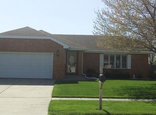 283 Fox Trail Dr, Bourbonnais, IL 60914