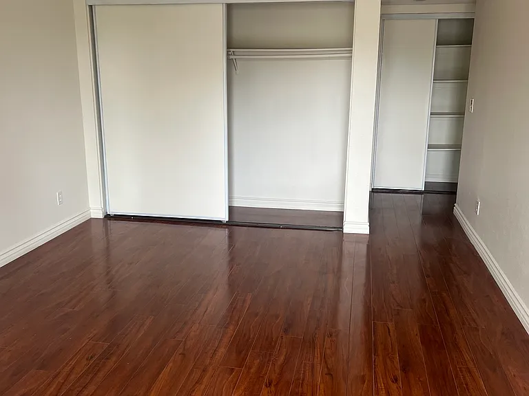 5544 Yolanda Ave #202 — Photo 6
