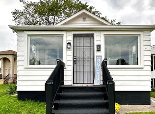 1740 Carolina St, Gary, IN 46407