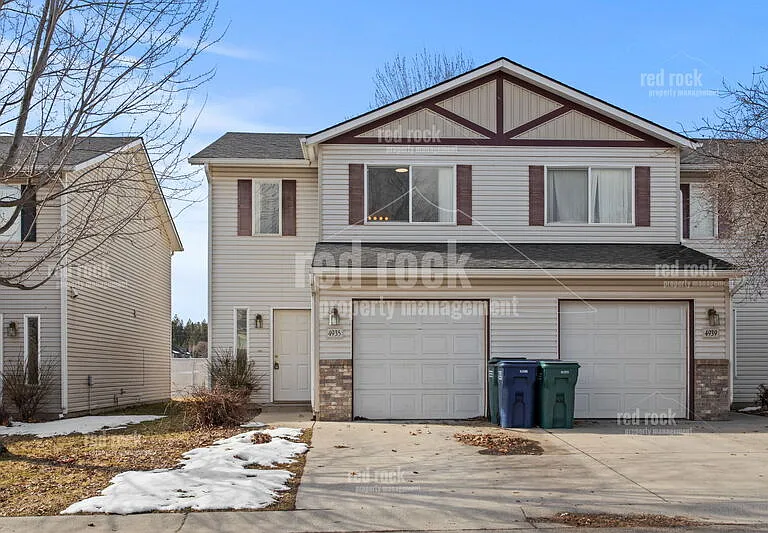 4935 N Jasmine Ln #1 — Photo 2