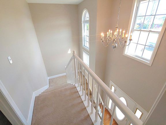 2nd image of 197 Meadowland Ct
