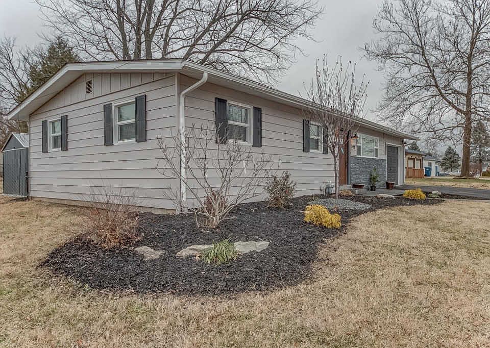 1st image of 303 Nepute St