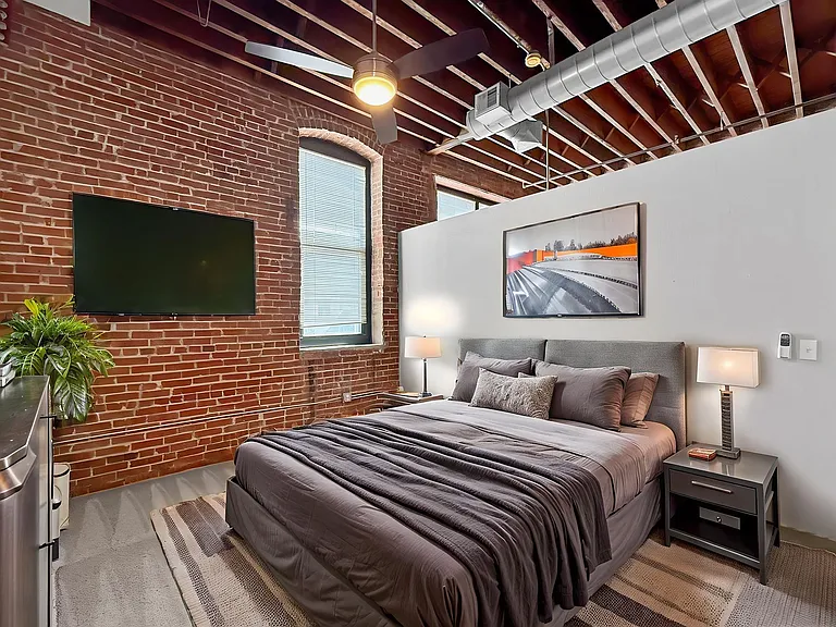 Emery Lofts — Photo 34