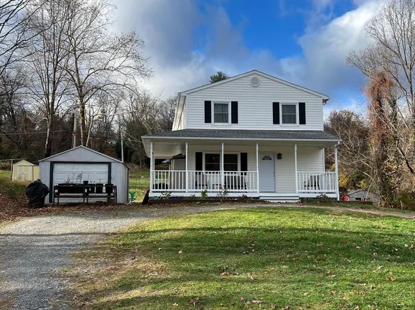 594 Mission Rd, Harpers Ferry, WV 25425