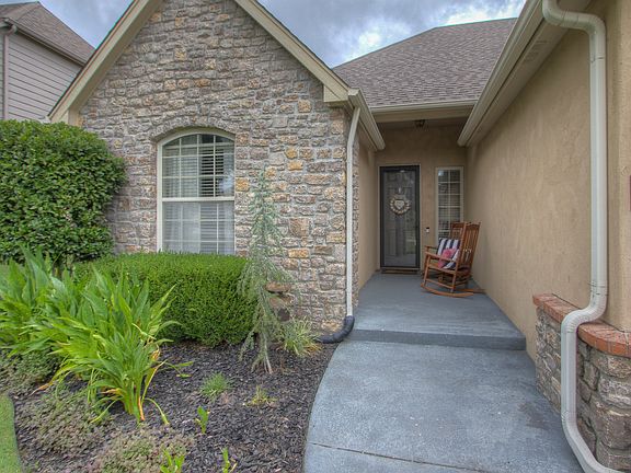 2nd image of 7408 E Knoxville St