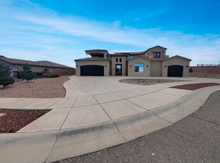 8015 Alto Rey Ct, Albuquerque, NM 87120