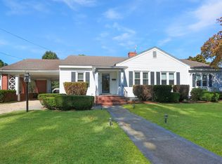 45 Kerr St, Onancock, VA 23417