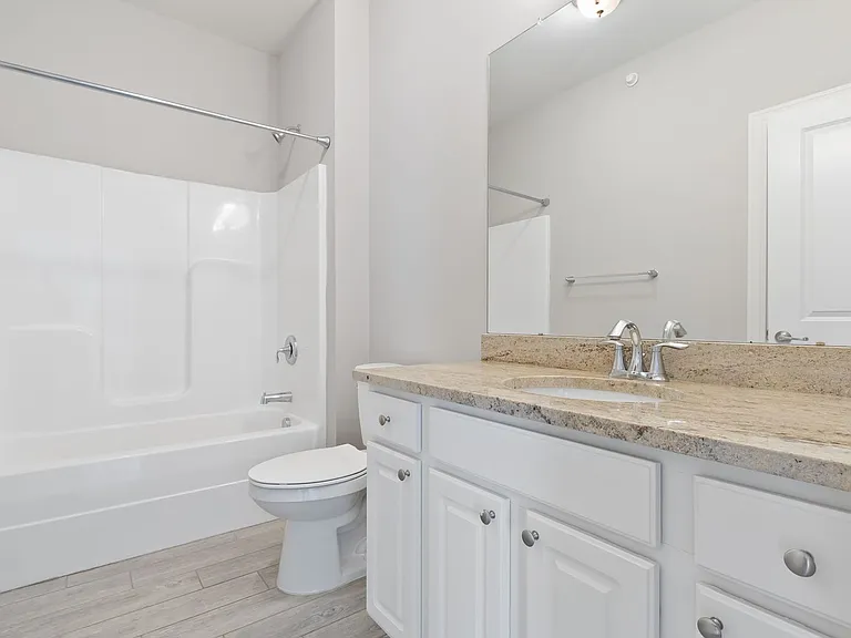 Essex Chase Apartments — Photo 55