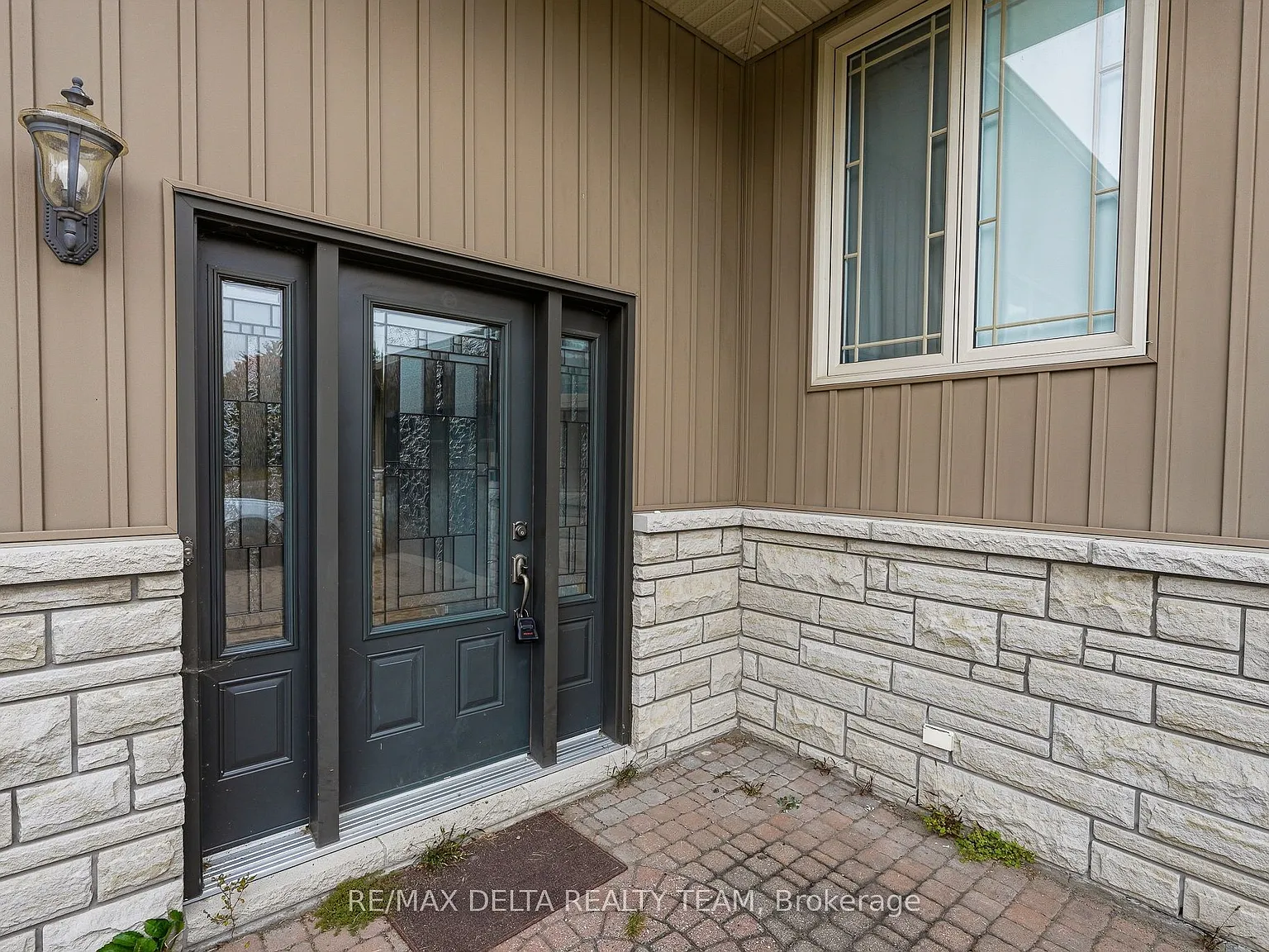 3 bed, $3,500 — Photo 3