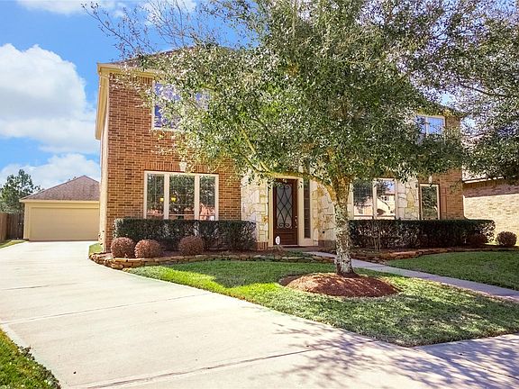 4th image of 25711 Jewel Springs Ln