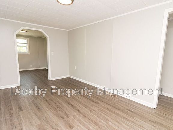 3rd image of 1918 Wilkes Ave