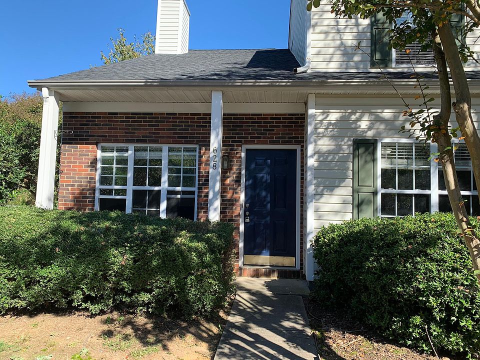 1st image of 628 Emerald Cove Dr