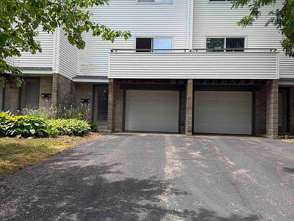 2nd image of 401 Melody Ln APT B