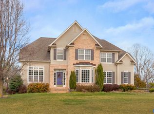 72 Red Maple Ln, Keswick, VA 22947