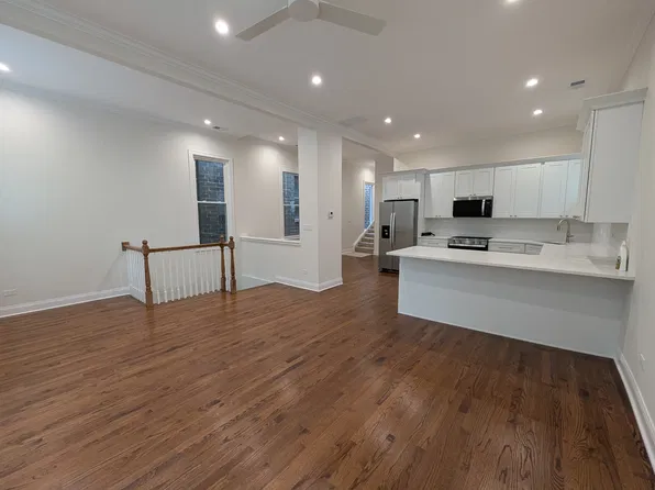 2627 N Mildred Ave APT 2F, Chicago, IL 60614