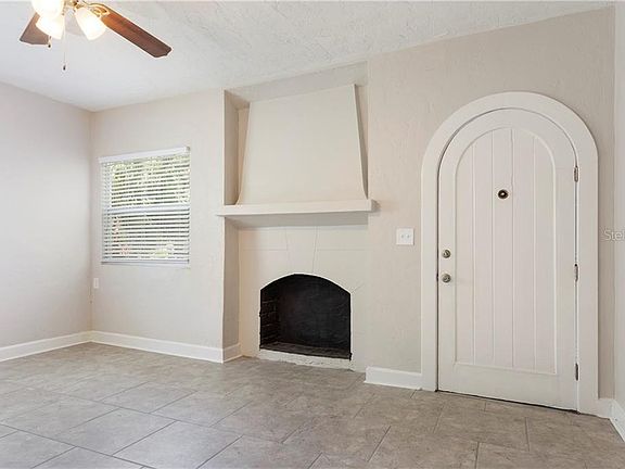 4th image of 500 Evergreen Dr