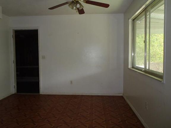 4th image of 10910 Birchridge Dr