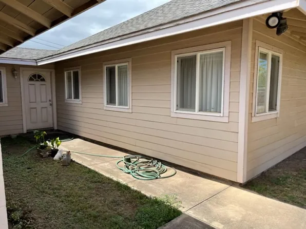 146W Wakea Ave, 146 W Wakea Ave #7d30cddc6, Kahului, HI 96732