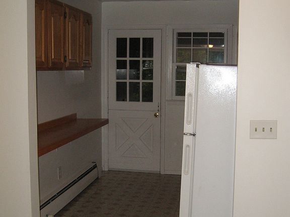 5th image of 3 Huguenot St APT 2