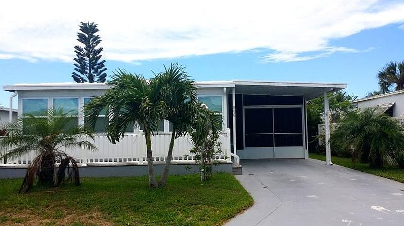 2nd image of 906 Pecan Cir