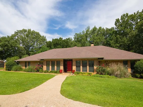6503 Lakeview Dr, Texarkana, TX 75503