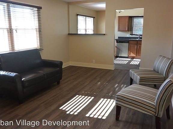 4th image of 1017 S 31st St APT 3