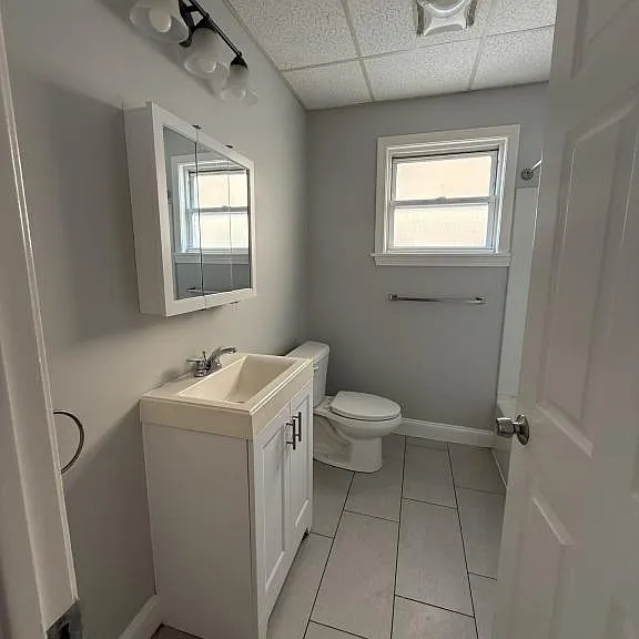 1033 N Main St — Photo 6