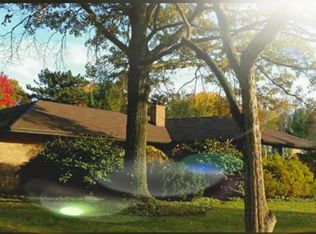 424 Heather Hill Rd, Columbus, OH 43213