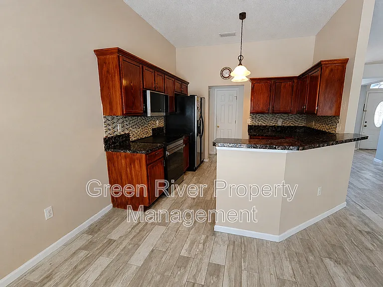 4371 Johns Cemetery Rd — Photo 11