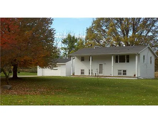 7968 Carlson Rd photo 1