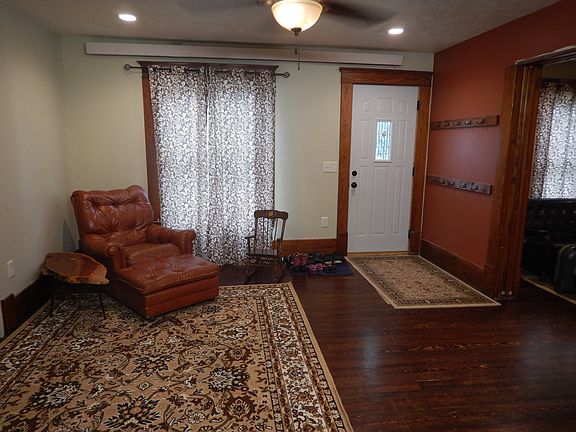 5th image of 506 N Denison Ave