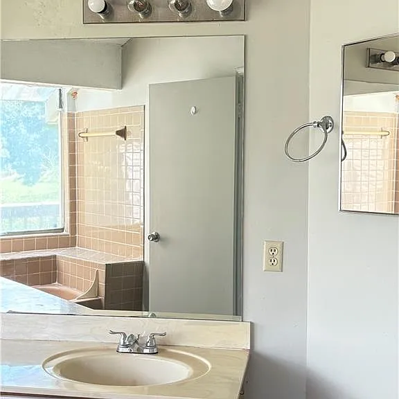 3241 Tennington Pl — Photo 17