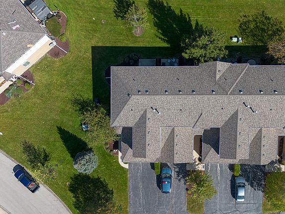 3rd image of 18275 Kirby Dr #1