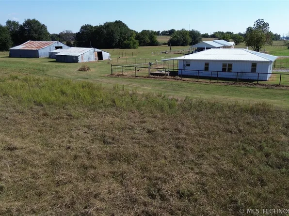 17244 Lake St, Coalgate, OK 74538