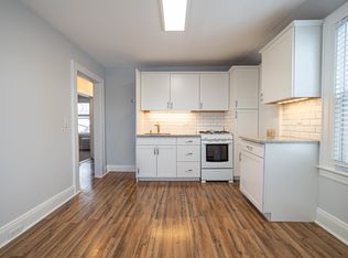 30 West St, Hicksville, NY 11801