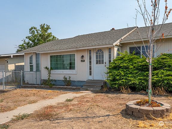 2nd image of 573 S Grand Drive